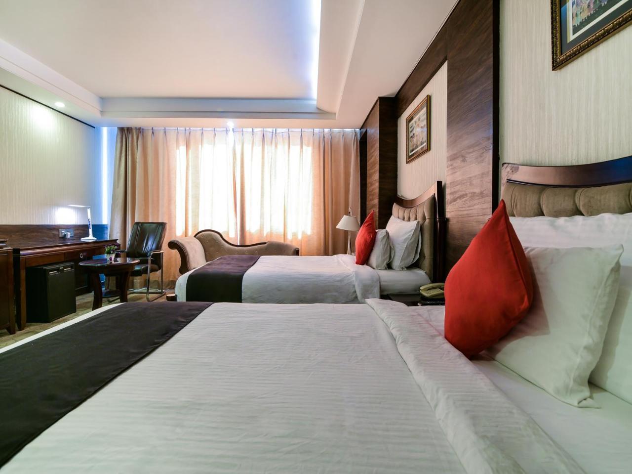 Hotel Polo Inn And Suites Jaipur Exteriör bild