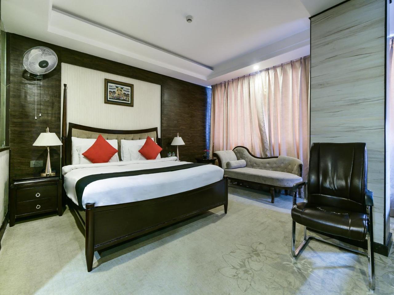 Hotel Polo Inn And Suites Jaipur Exteriör bild