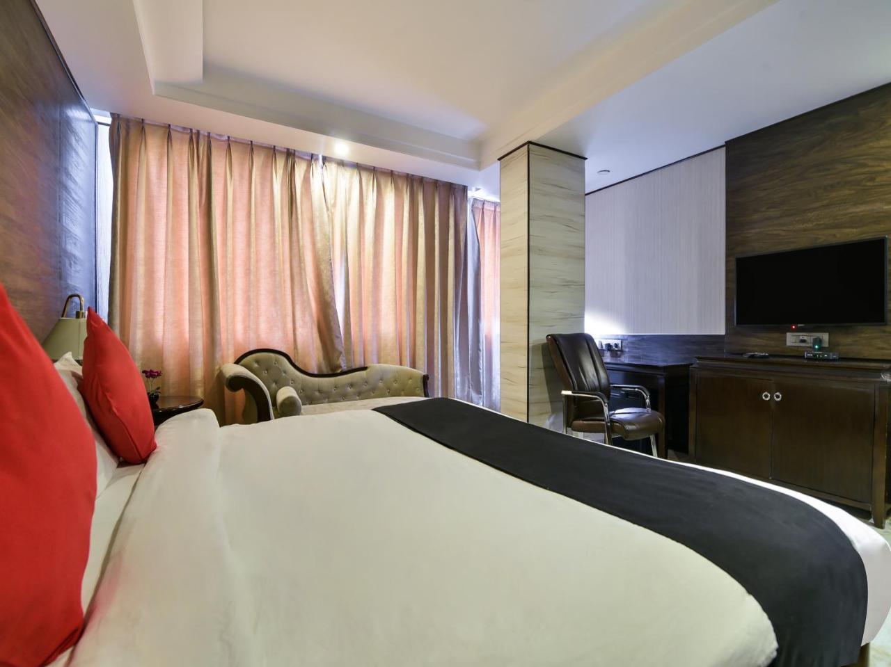 Hotel Polo Inn And Suites Jaipur Exteriör bild