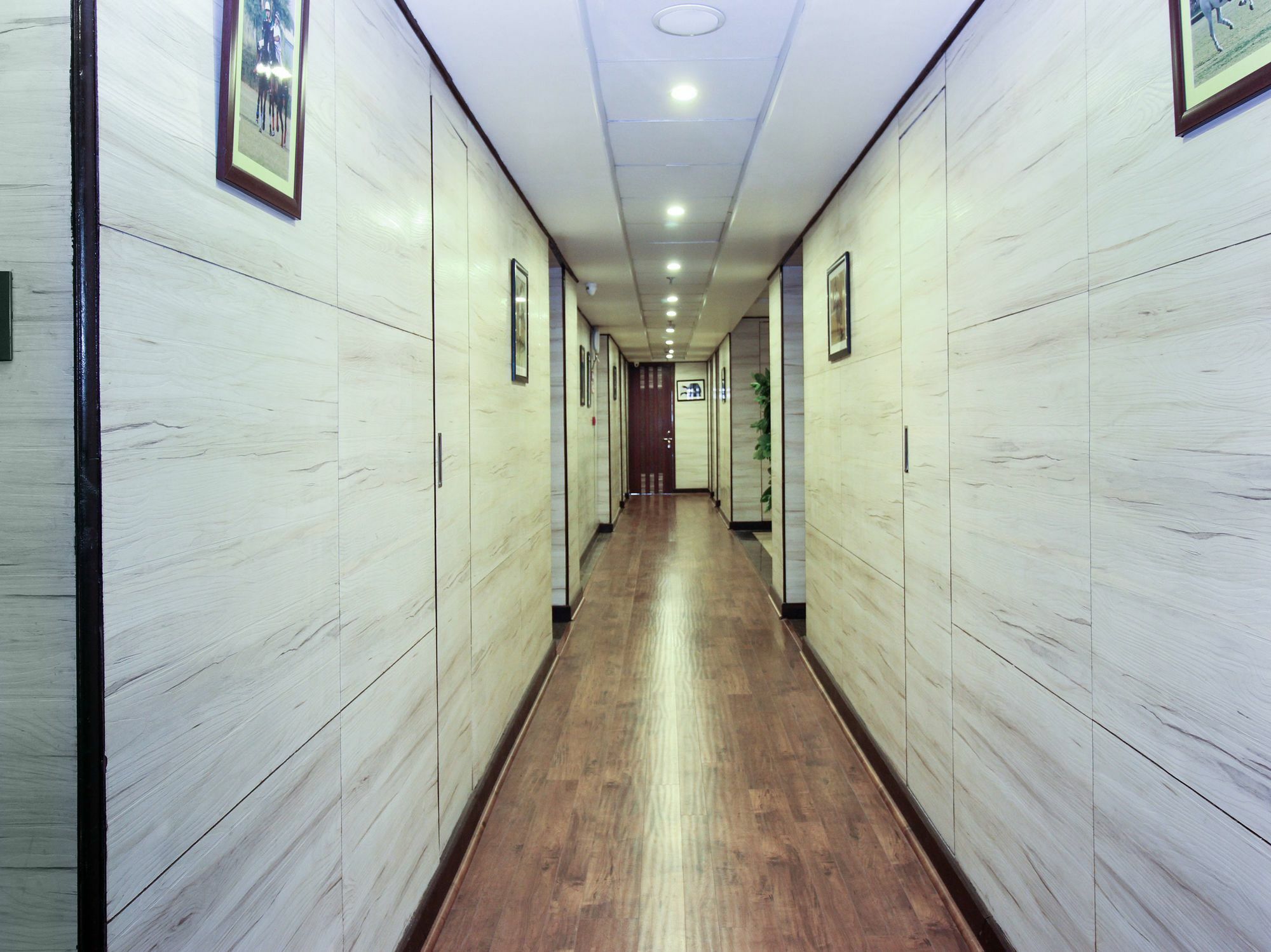 Hotel Polo Inn And Suites Jaipur Exteriör bild